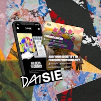 a phone with the word daisi on it